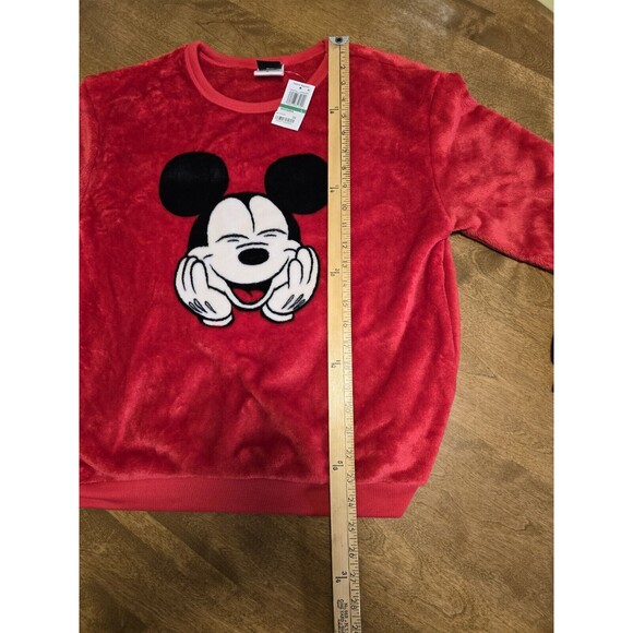 NEW Disney Winking Mickey Plush Sweatshirt Red Size Large NWT From Macys - Picture 7 of 14